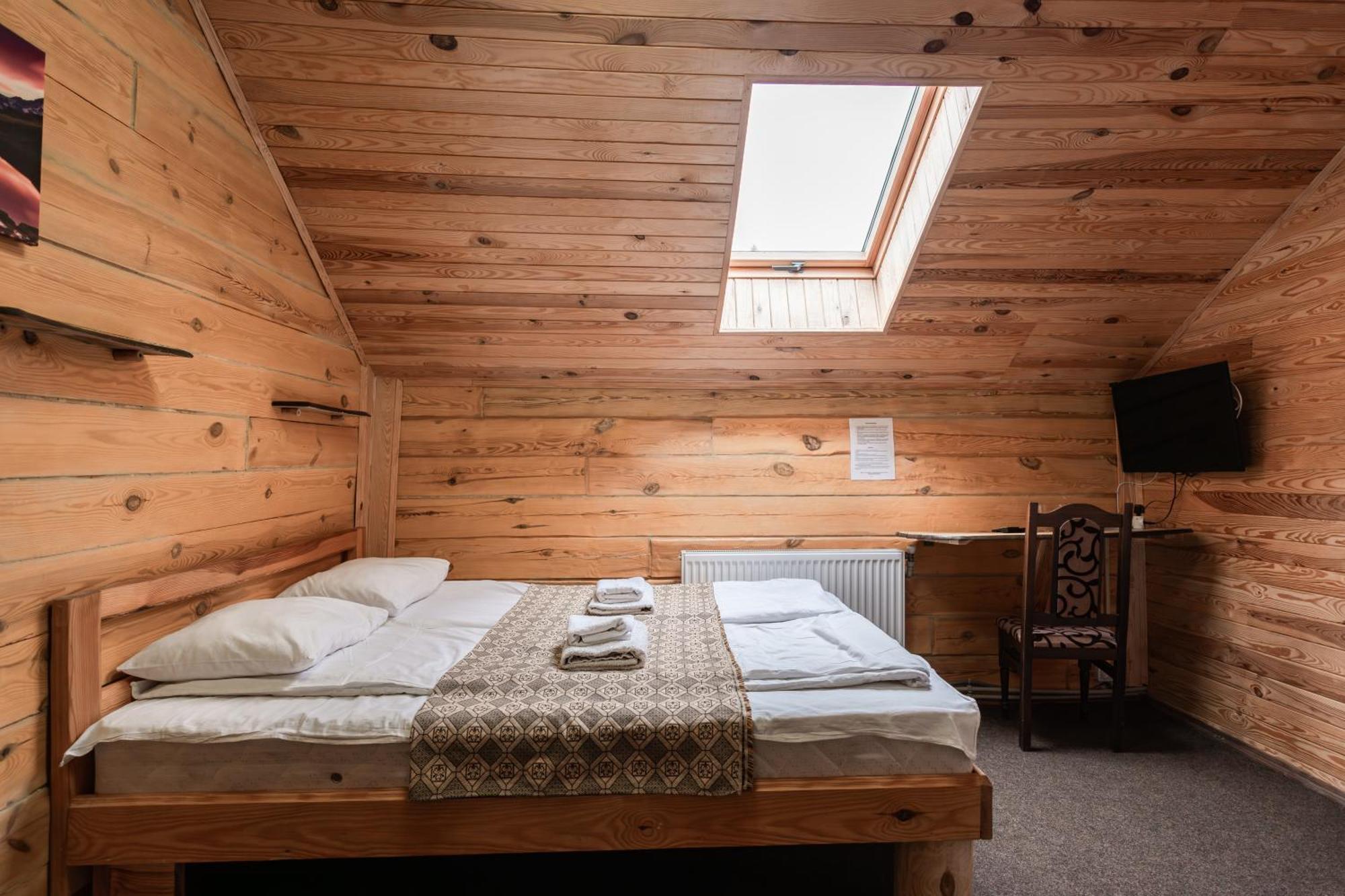 Alpin Eco Chalet & Wellness Dragobrat Exterior foto